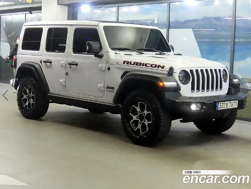 Jeep Wrangler — фото 1