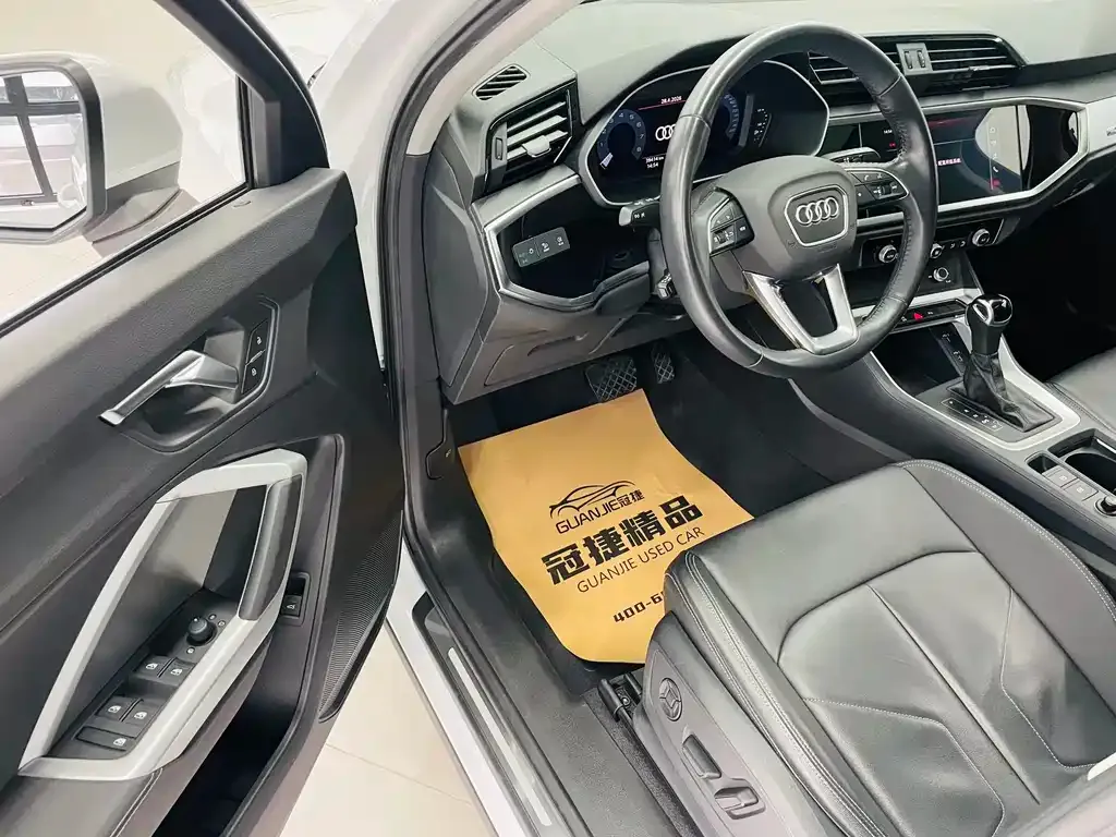 Audi Q3 2021 из CN, фото 7