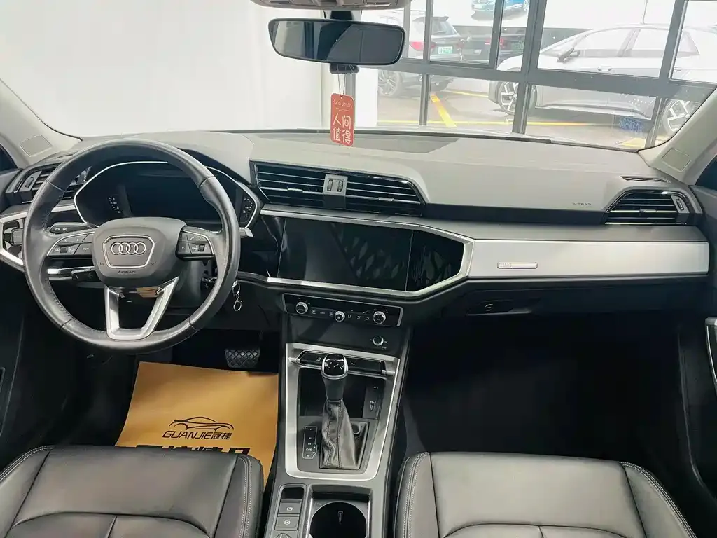 Audi Q3 2021 из CN, фото 8