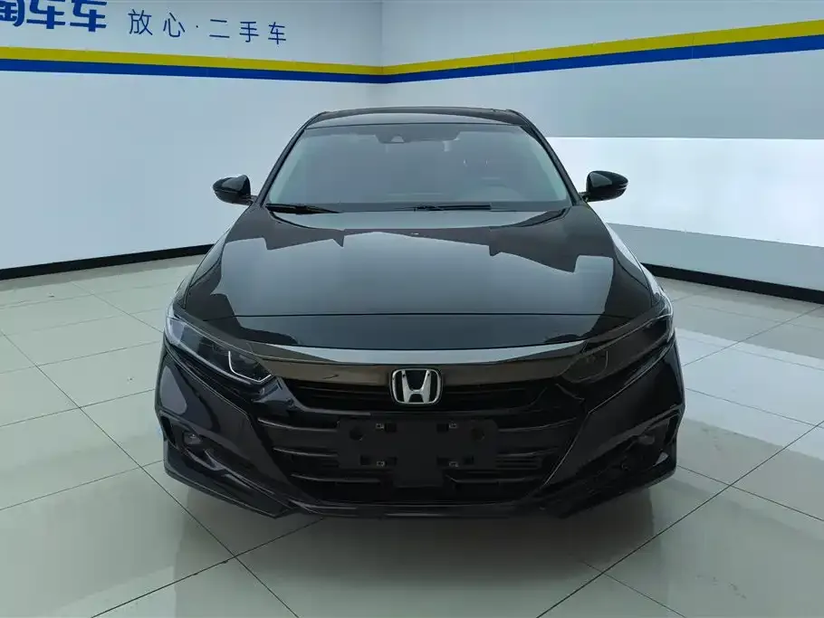 Honda Accord — фото 4