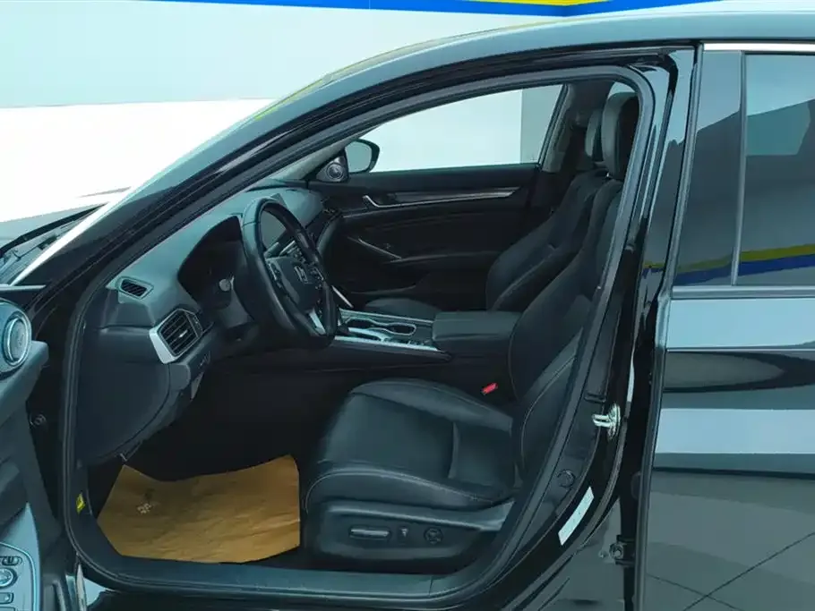 Honda Accord — фото 2
