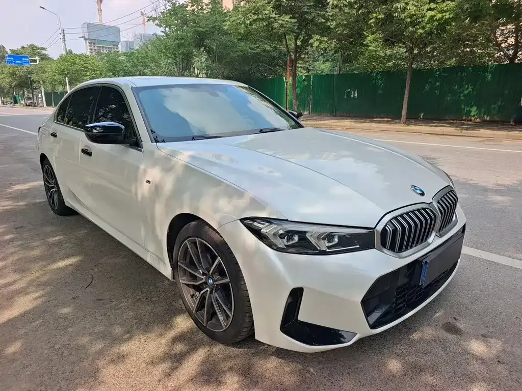 BMW 3 Series — фото 1
