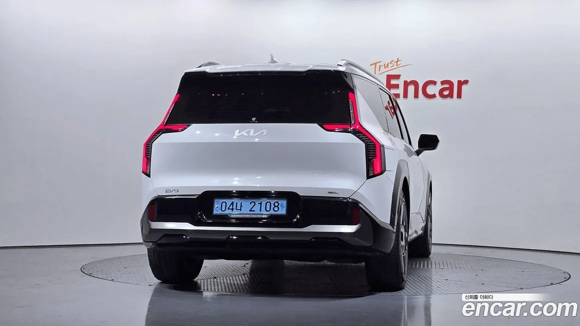 Kia EV9 2024 из KR, фото 2