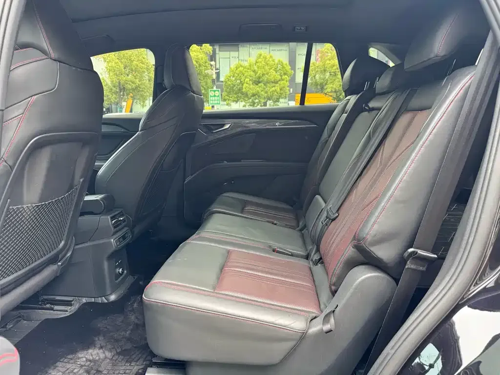 Audi Q5 e-tron 2023 из CN, фото 10