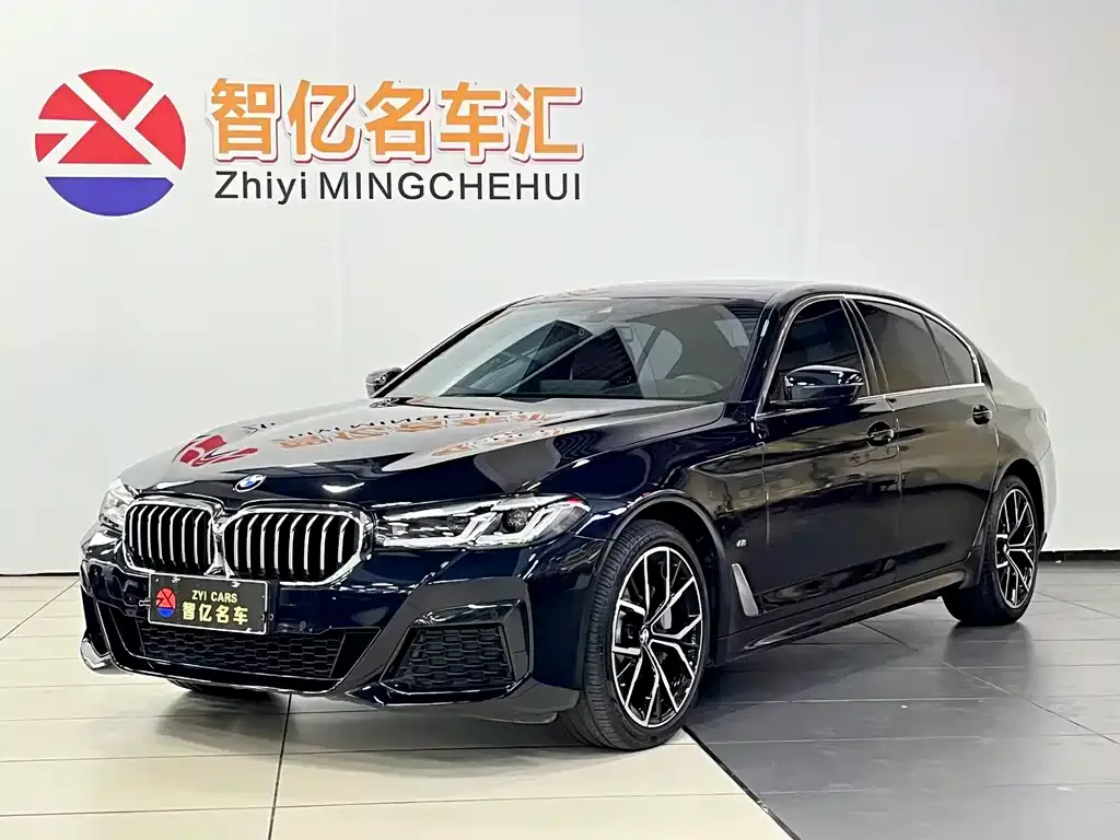 BMW 5 Series — фото 1