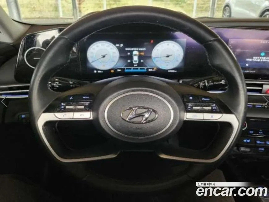 Hyundai AVANTE — фото 2