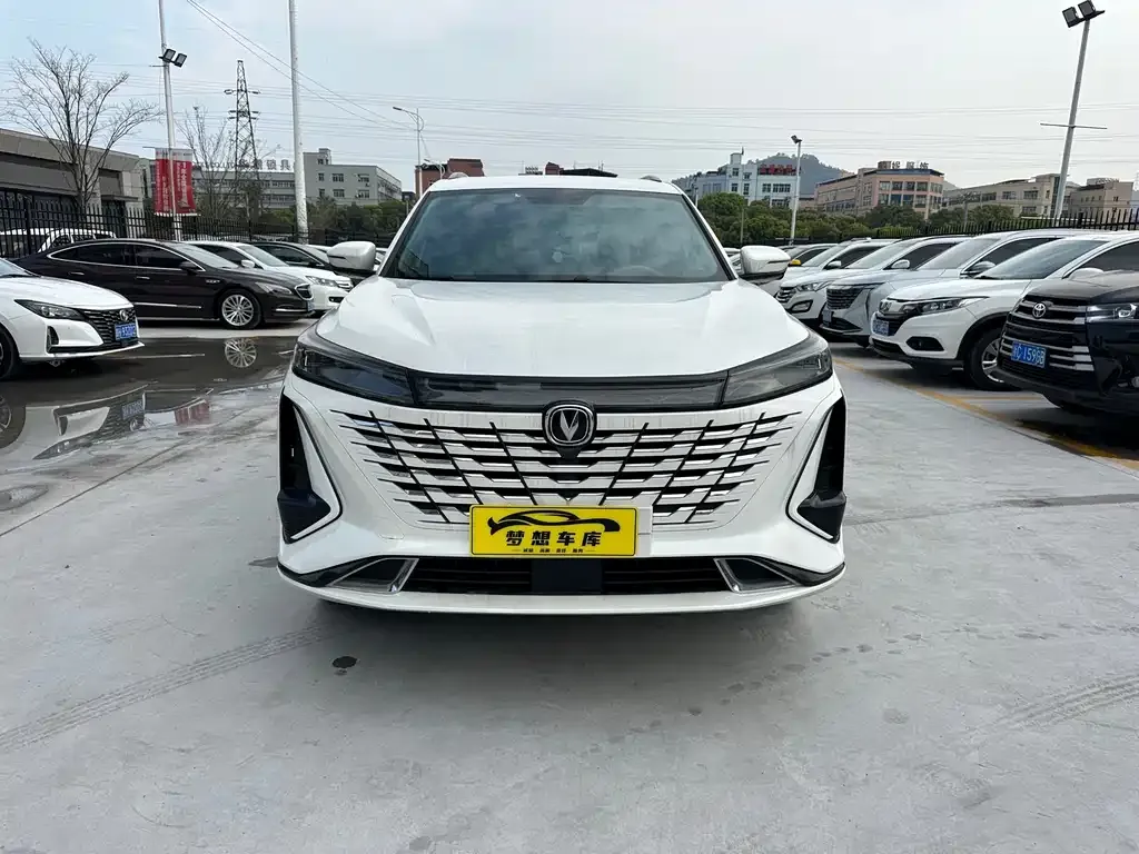 Changan CS75PLUS — фото 8
