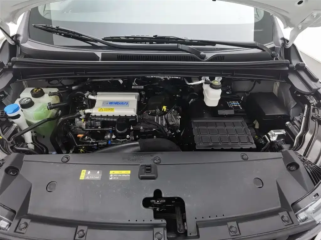 GAC Motor Trumpchi M6 — фото 10