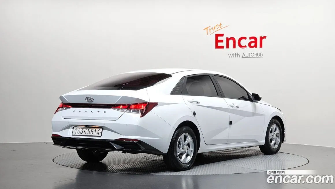 Hyundai AVANTE — фото 4