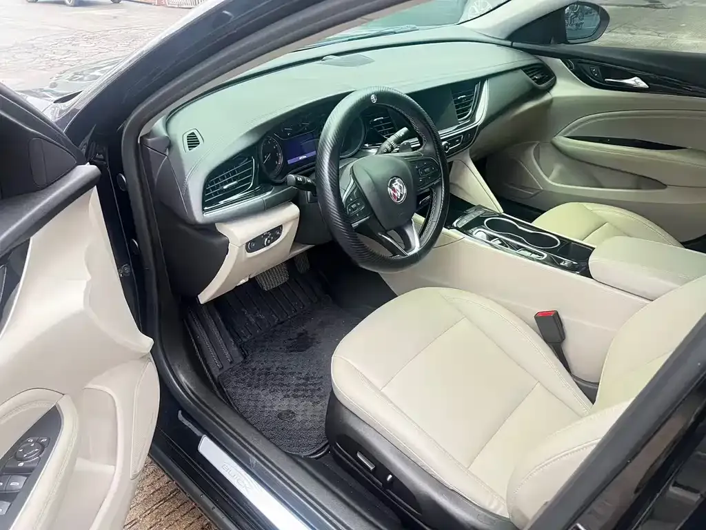 Buick Regal — фото 2
