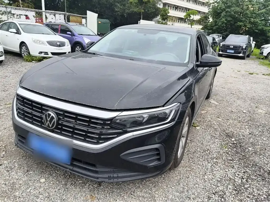 Volkswagen Passat — фото 8