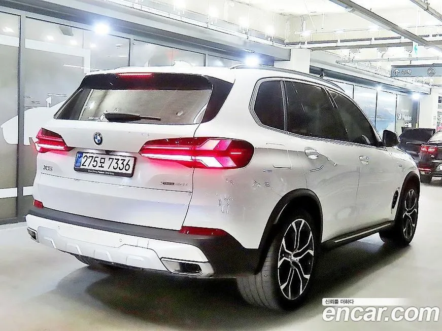 BMW X5 — фото 7