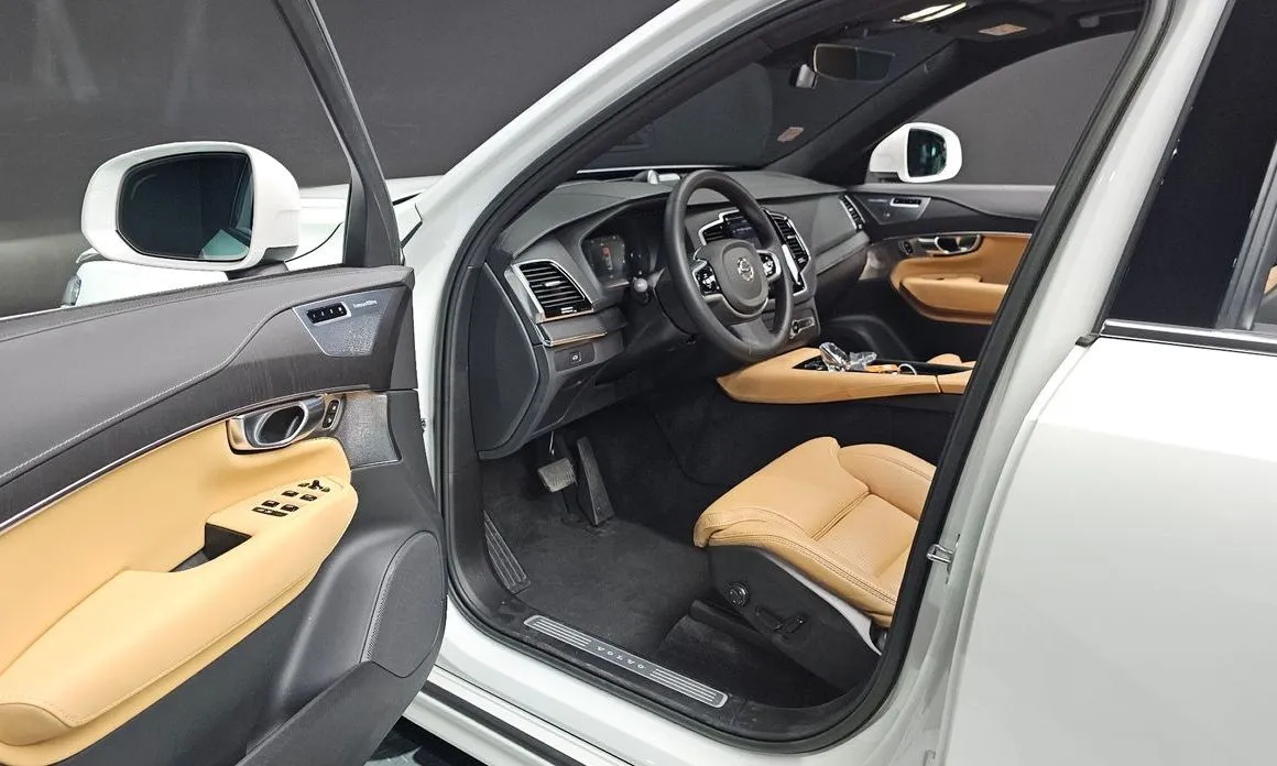 Volvo XC90 2023 из KR, фото 9