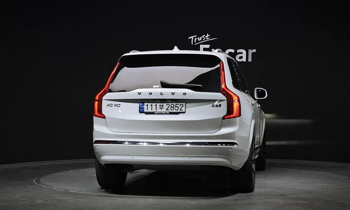 Volvo XC90 2023 из KR, фото 4