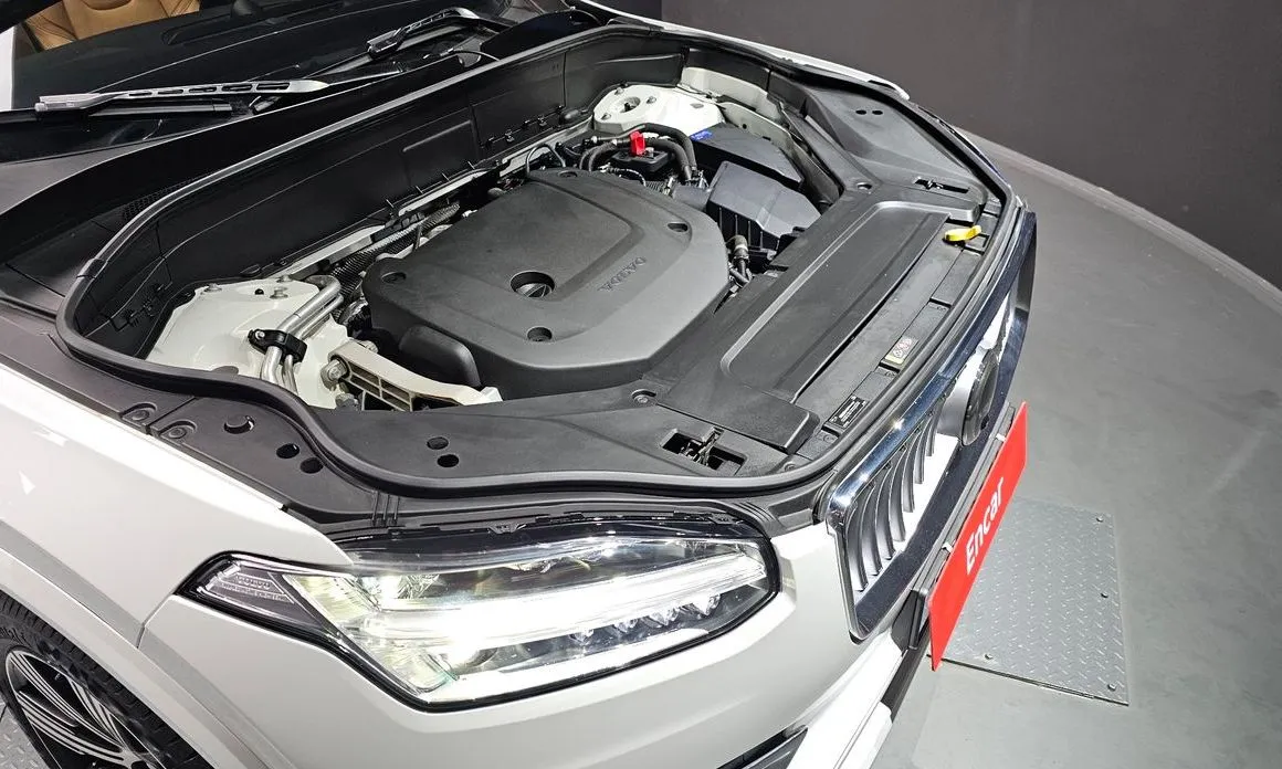 Volvo XC90 2023 из KR, фото 3