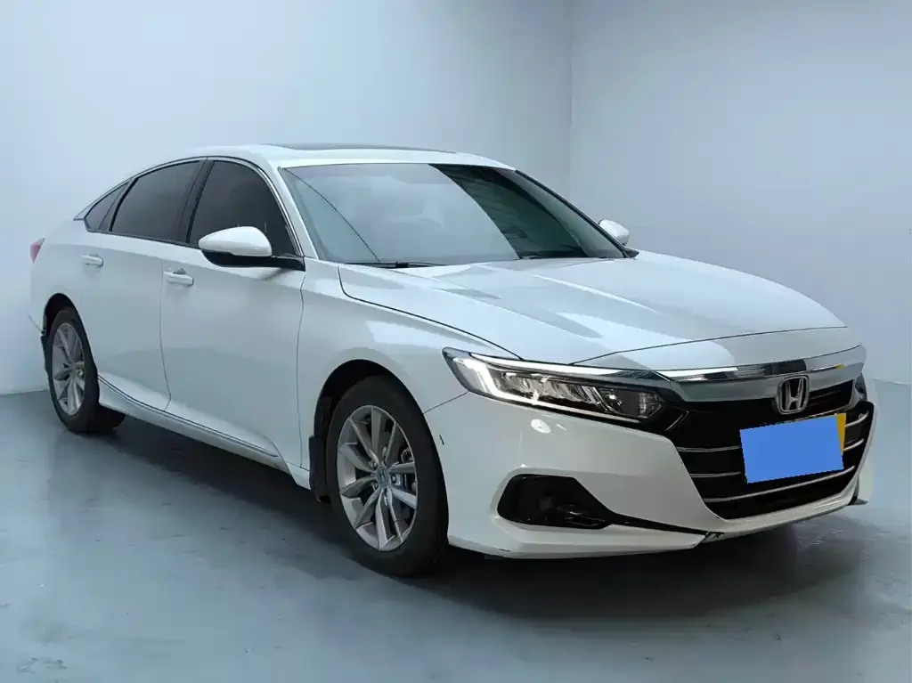 Honda Accord — фото 7