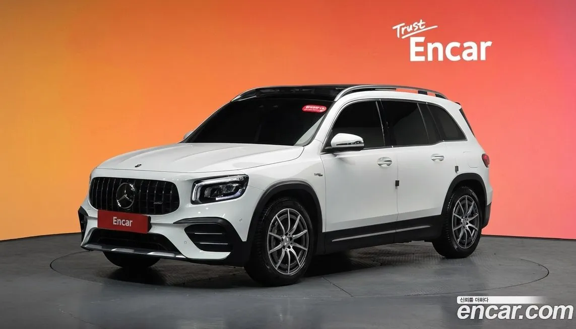 Mercedes-Benz GLB-Class — фото 1