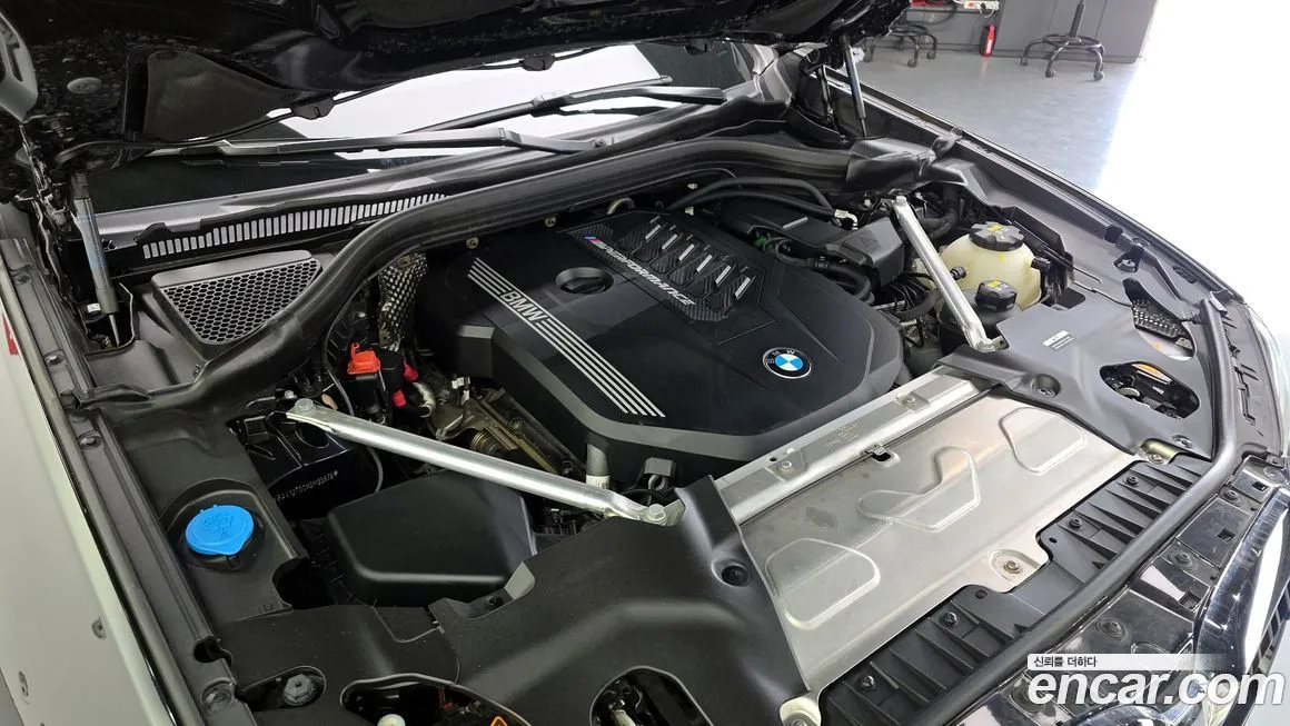 BMW X4 2022 из KR, фото 8