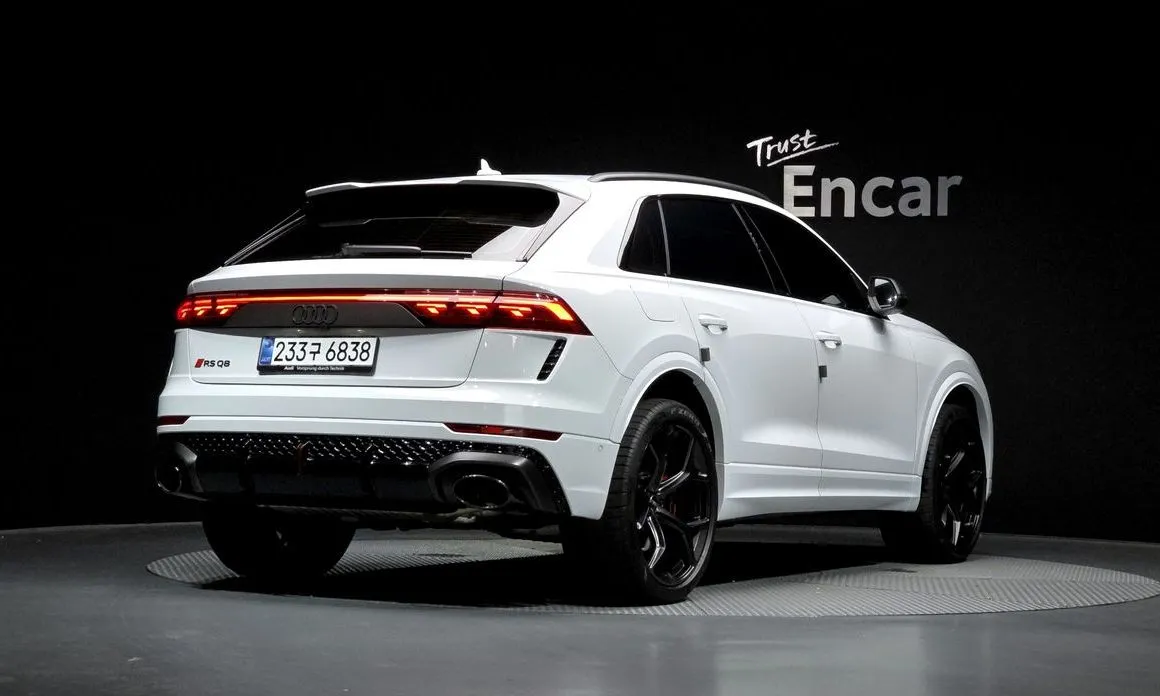 Audi RSQ8 2025 из KR, фото 8