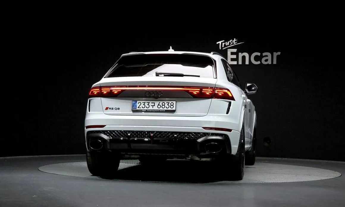 Audi RSQ8 2025 из KR, фото 9