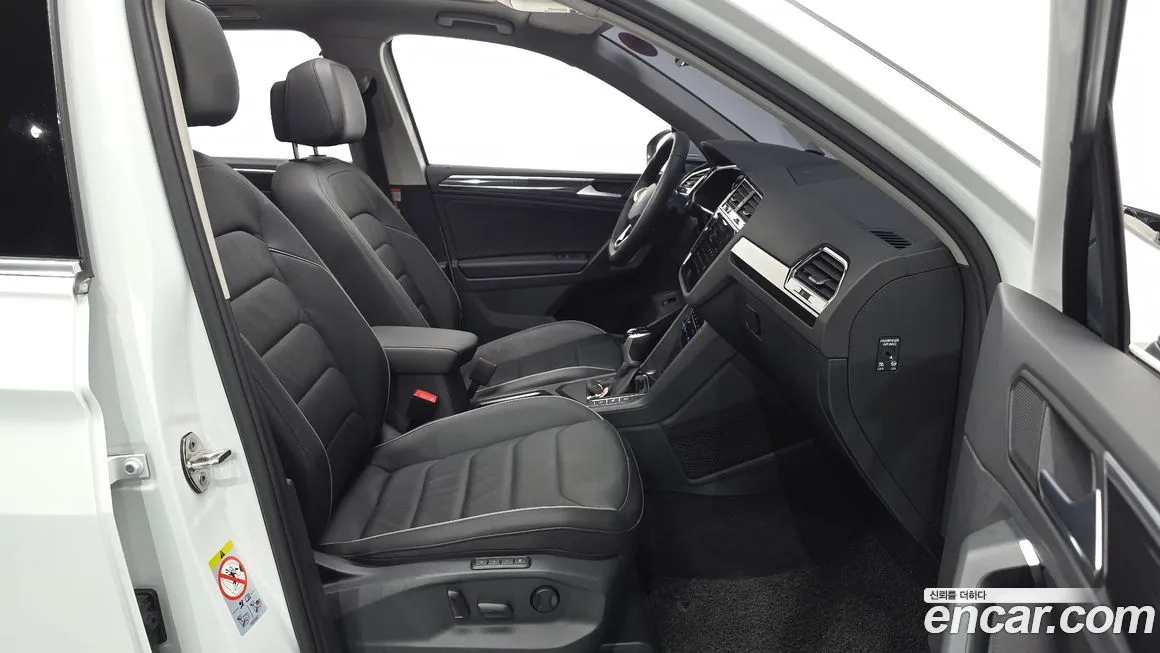 Volkswagen Tiguan — фото 2