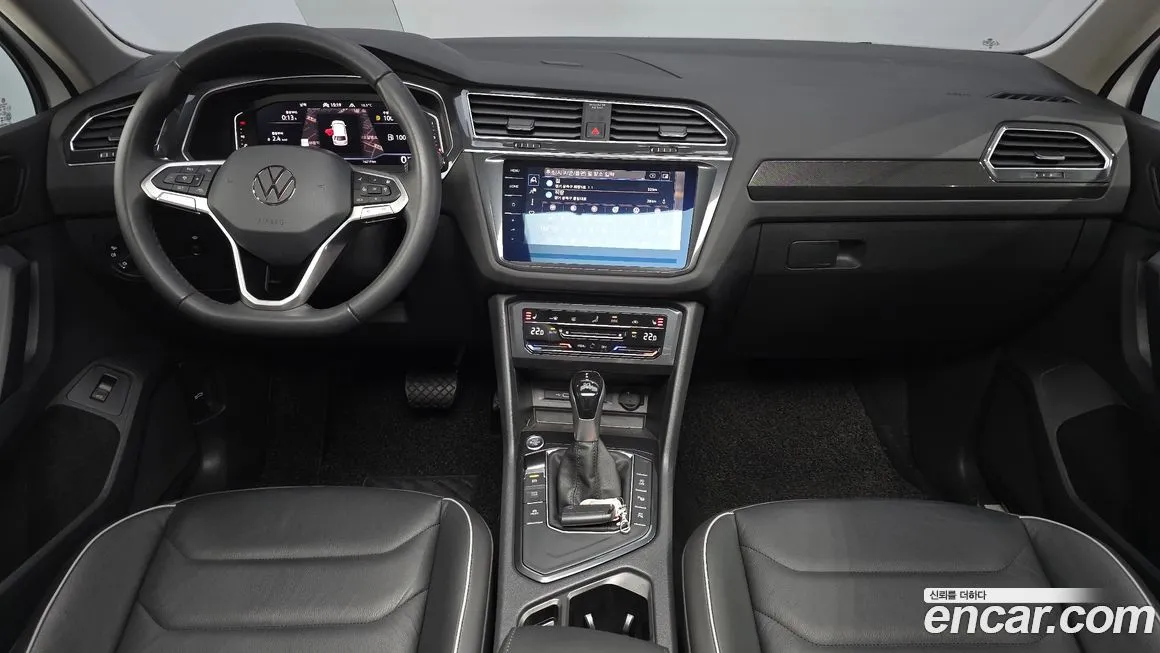 Volkswagen Tiguan — фото 6