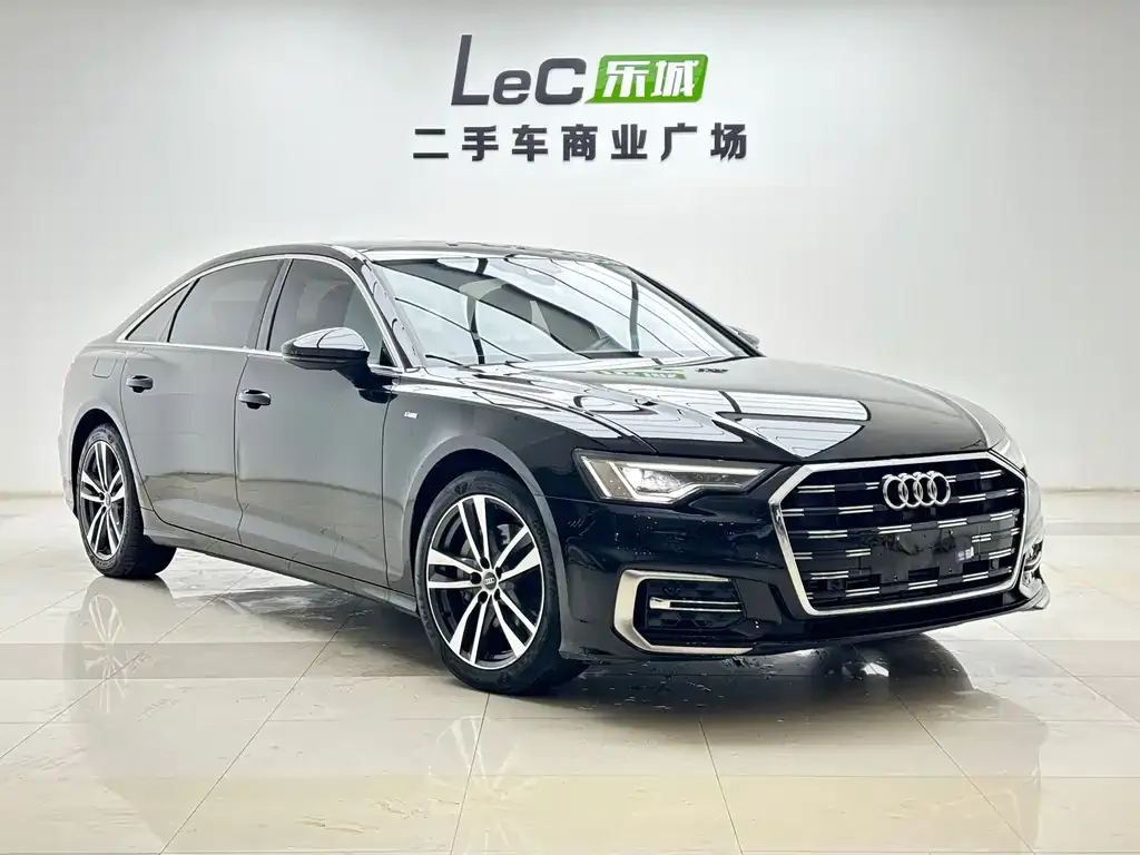 Audi A6L — фото 5