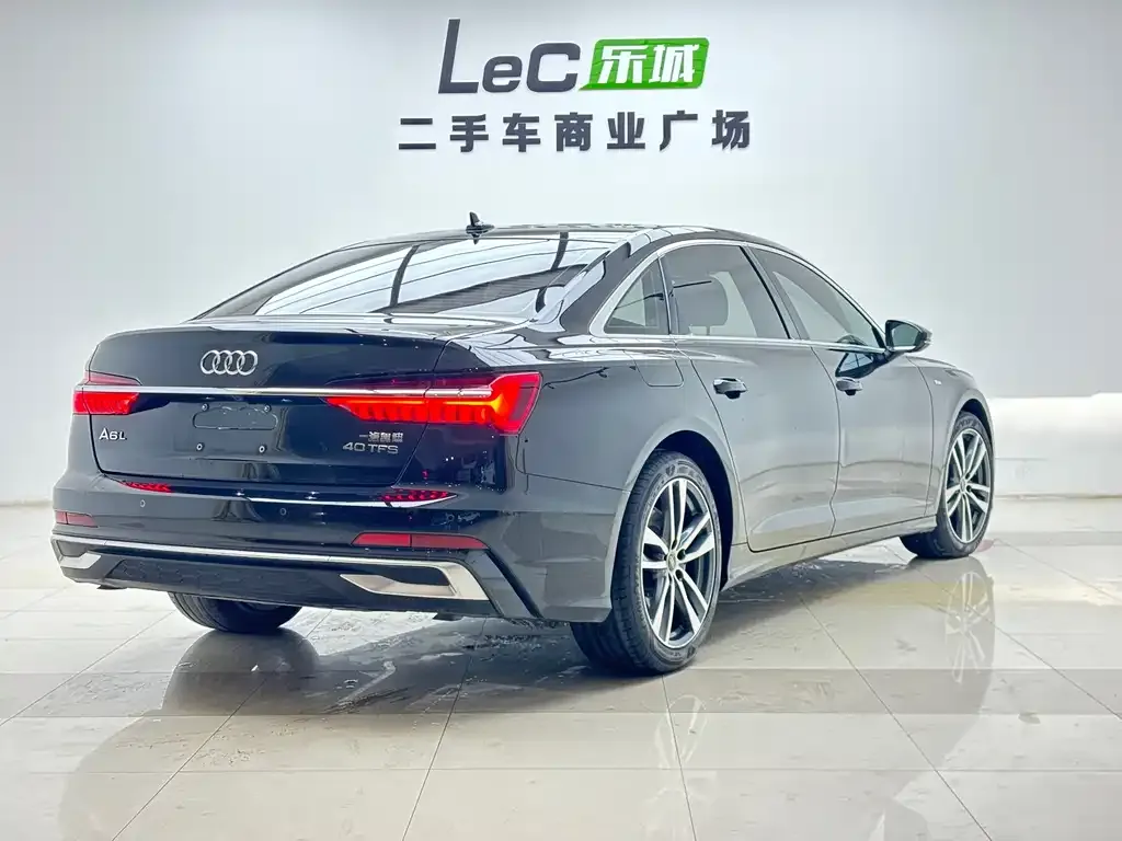 Audi A6L — фото 3