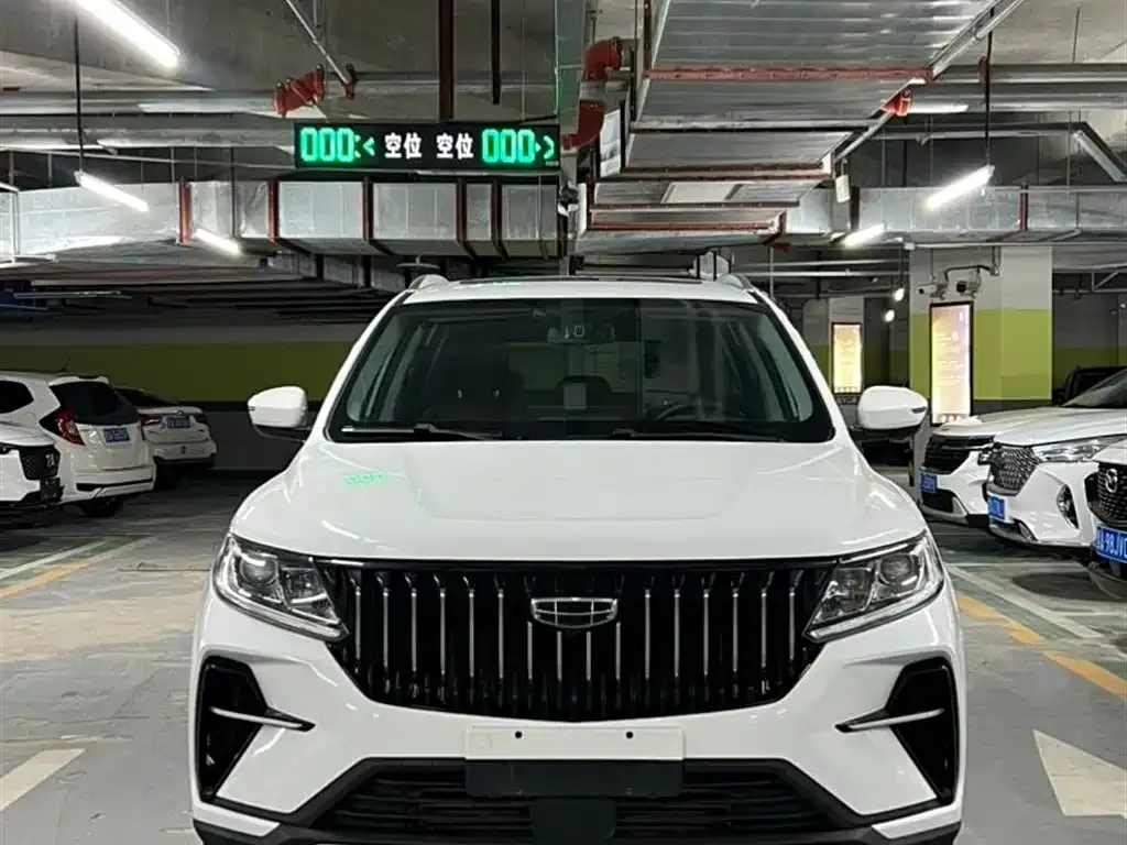 Geely Vision X6 — фото 3