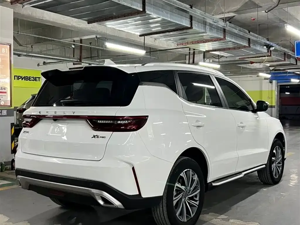 Geely Vision X6 — фото 5