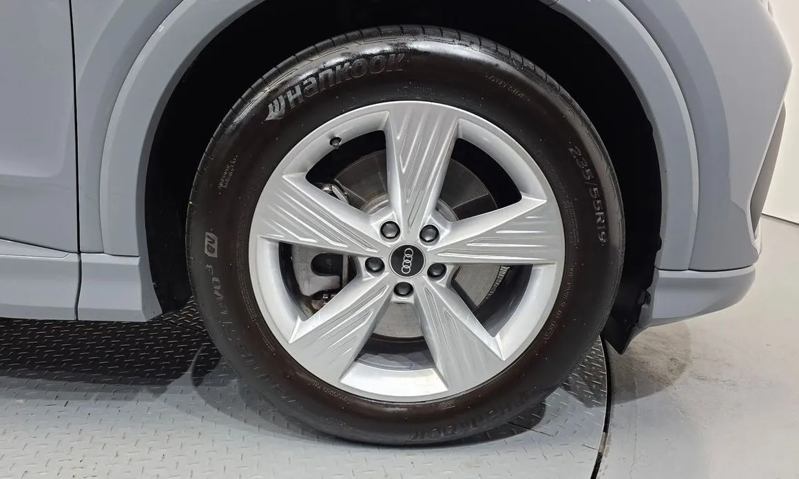 Audi Q4 e-tron 2023 из KR, фото 7