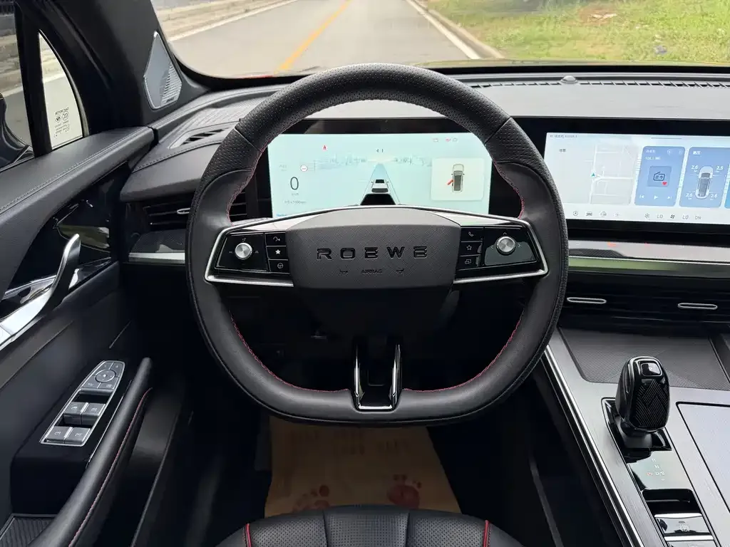Roewe RX5 MAX 2022 из CN, фото 2