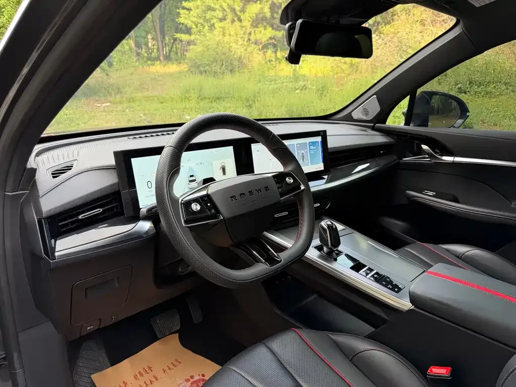 Roewe RX5 MAX 2022 из CN, фото 3