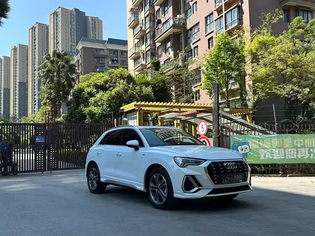 Audi Q3 2022 из CN, фото 6
