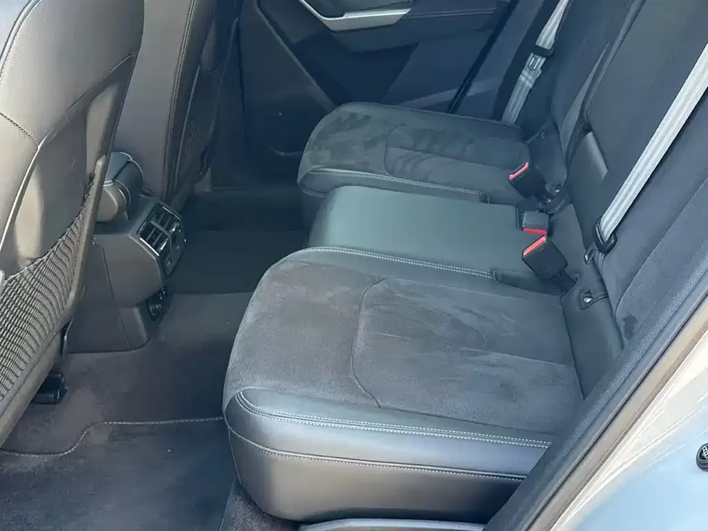 Audi Q3 2022 из CN, фото 9