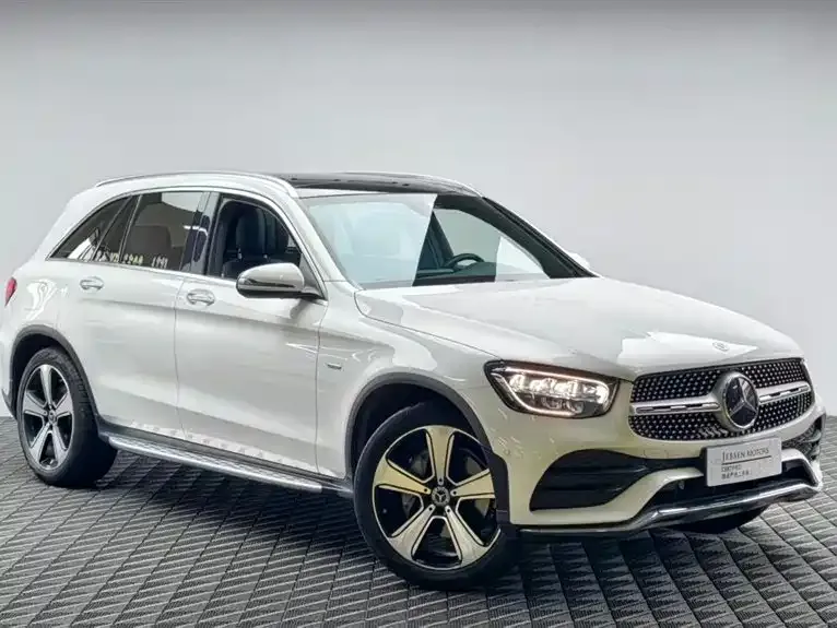 Mercedes-Benz GLC — фото 6