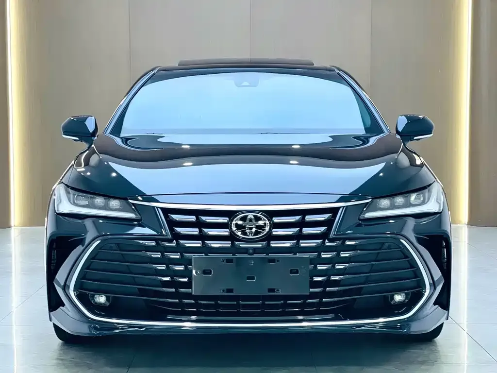 Toyota Avalon — фото 3