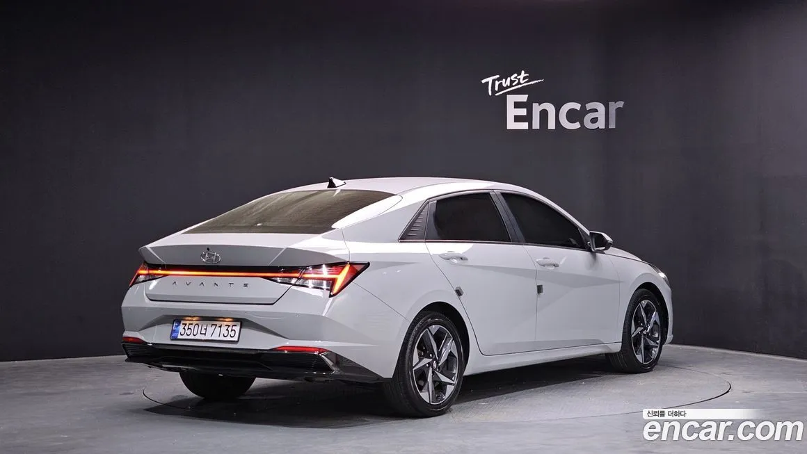 Hyundai AVANTE 2021 из KR, фото 4