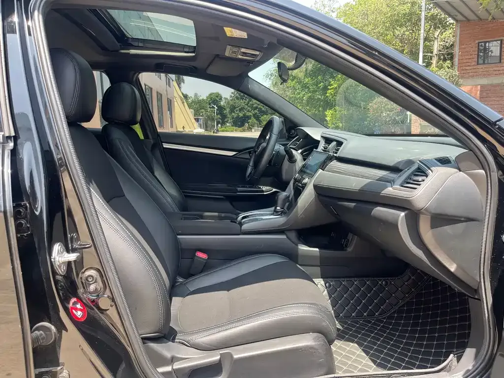 Honda Civic — фото 3
