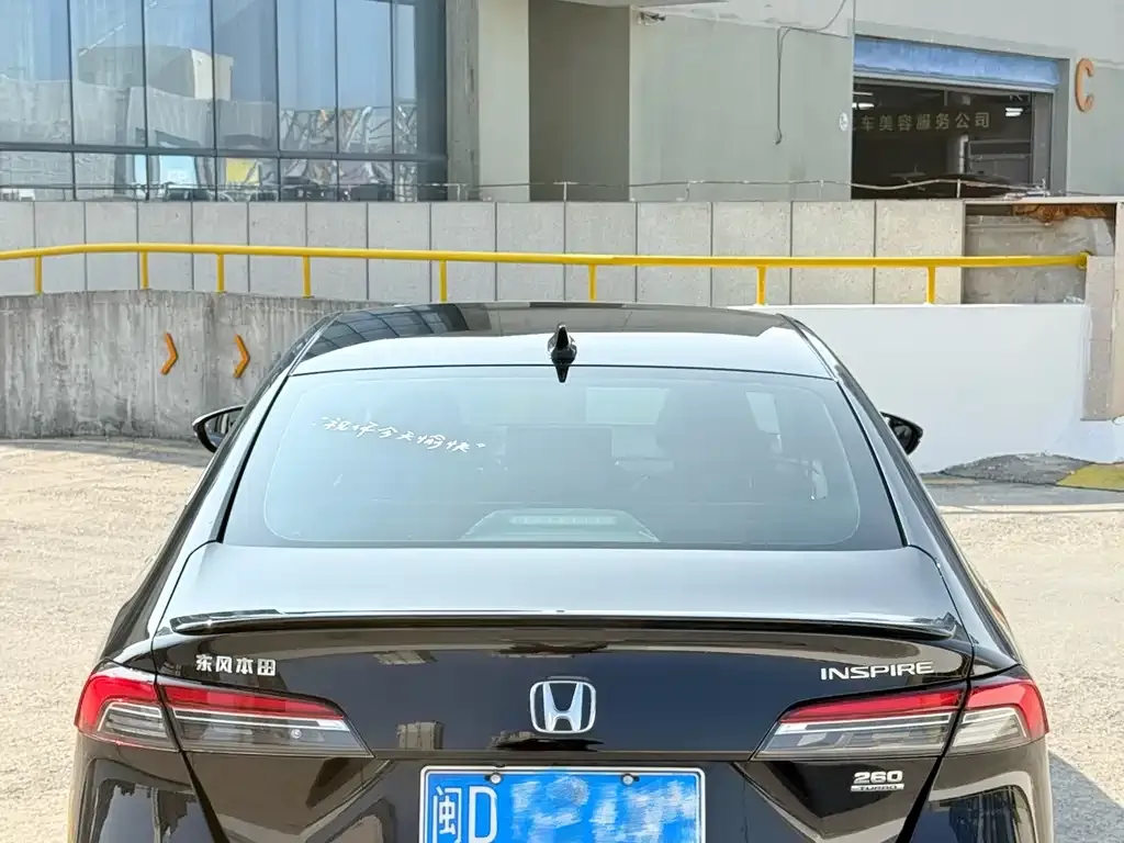 Honda Inspire — фото 9