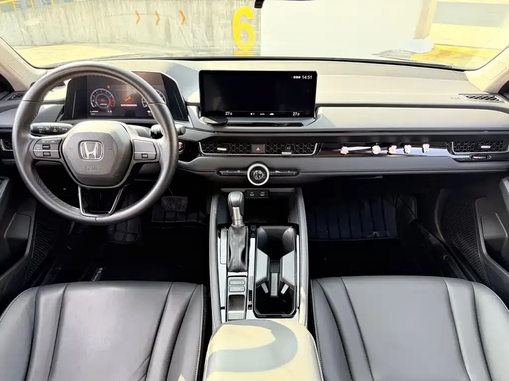 Honda Inspire — фото 2