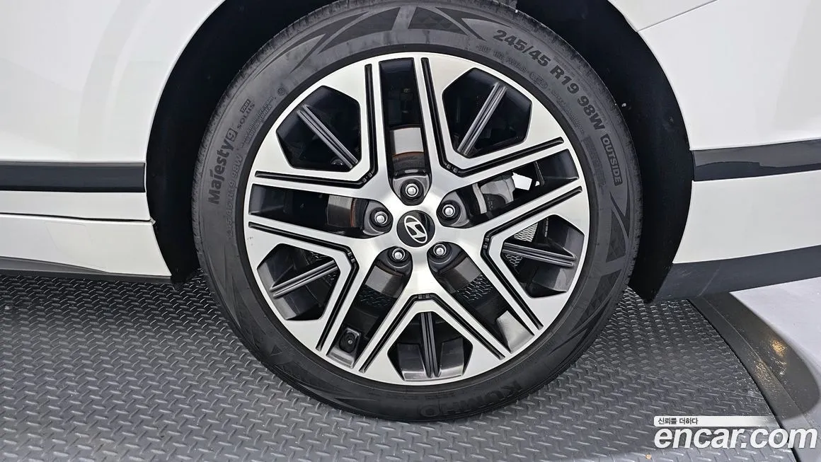 Hyundai Grandeur 2024 из KR, фото 9