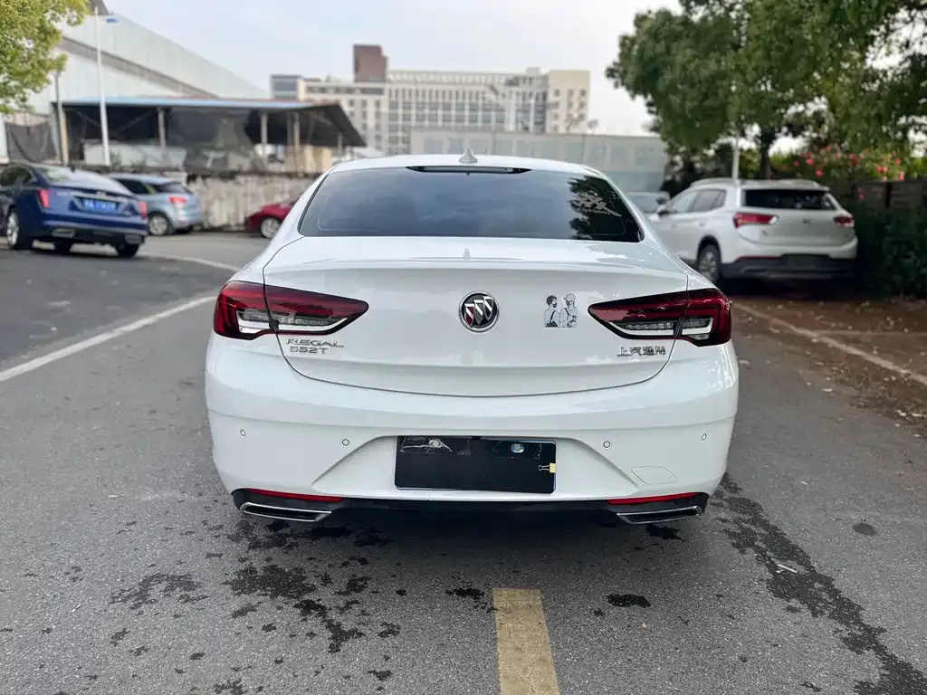 Buick Regal — фото 2