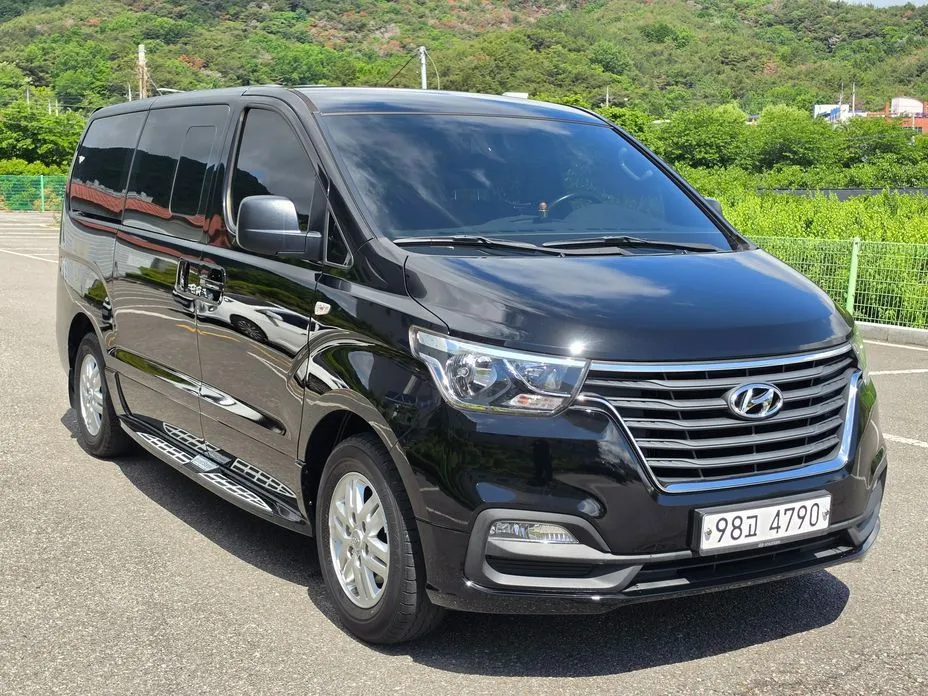 Hyundai Starex 2021 из KR, фото 2