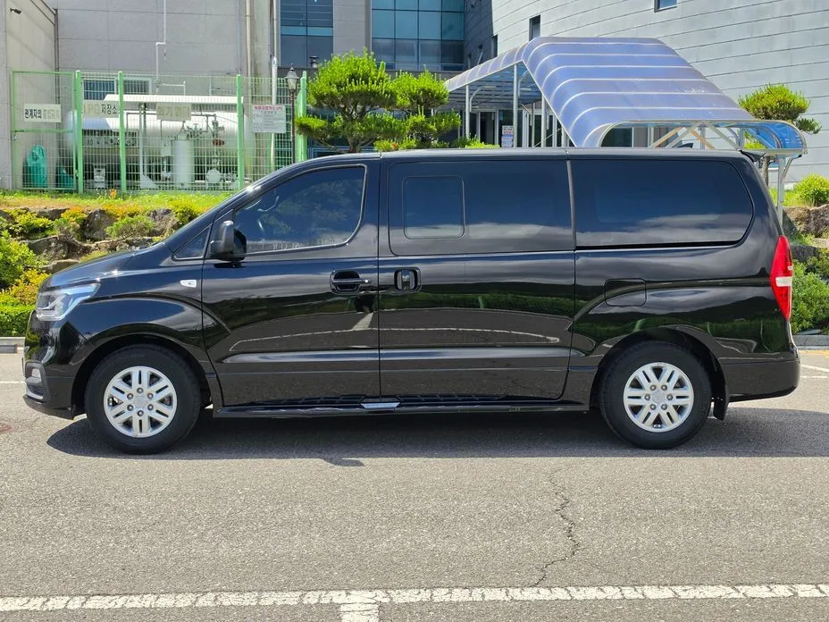 Hyundai Starex 2021 из KR, фото 4