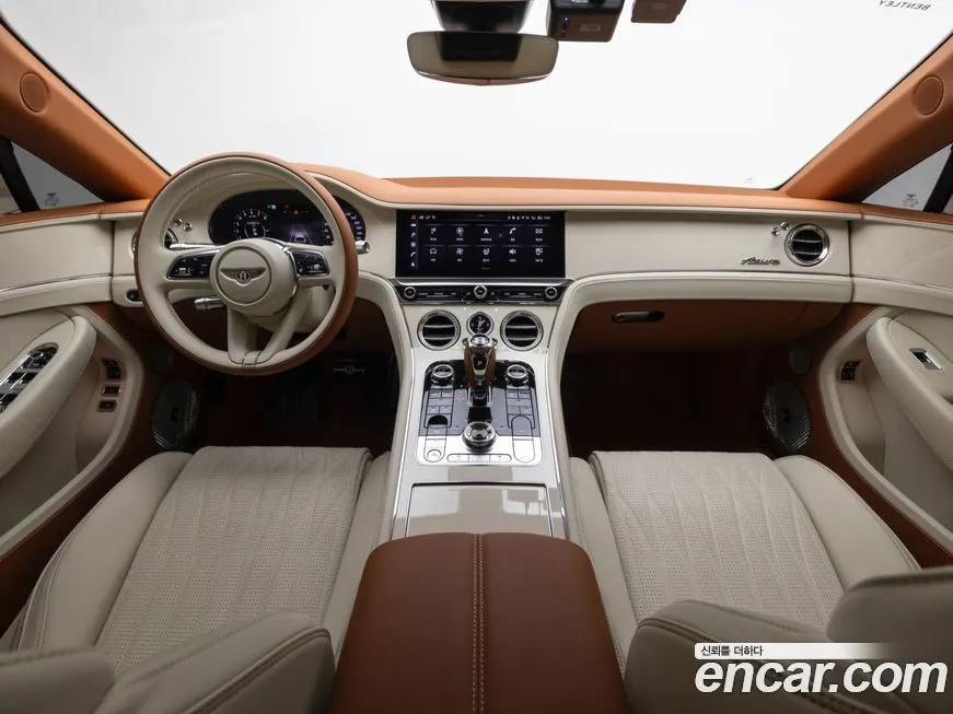 Bentley Continental 2026 из KR, фото 6