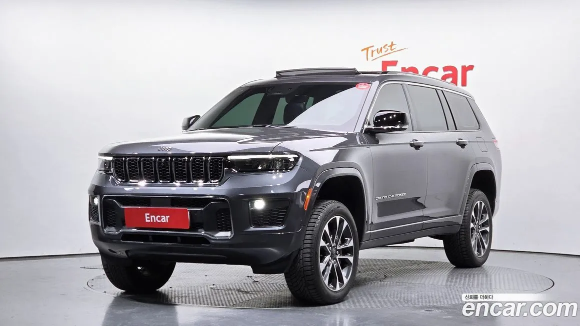 Jeep Cherokee — фото 1