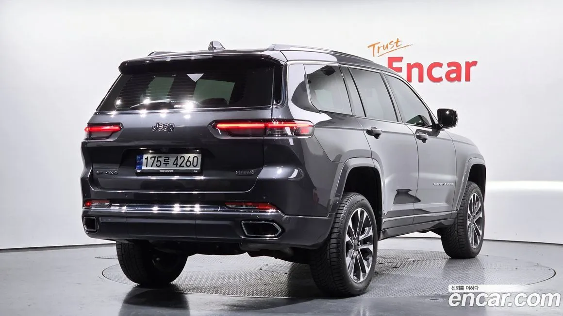 Jeep Cherokee — фото 5