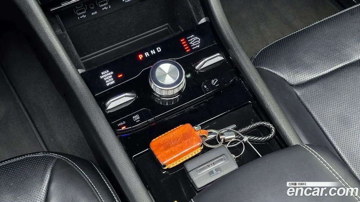 Jeep Cherokee — фото 8