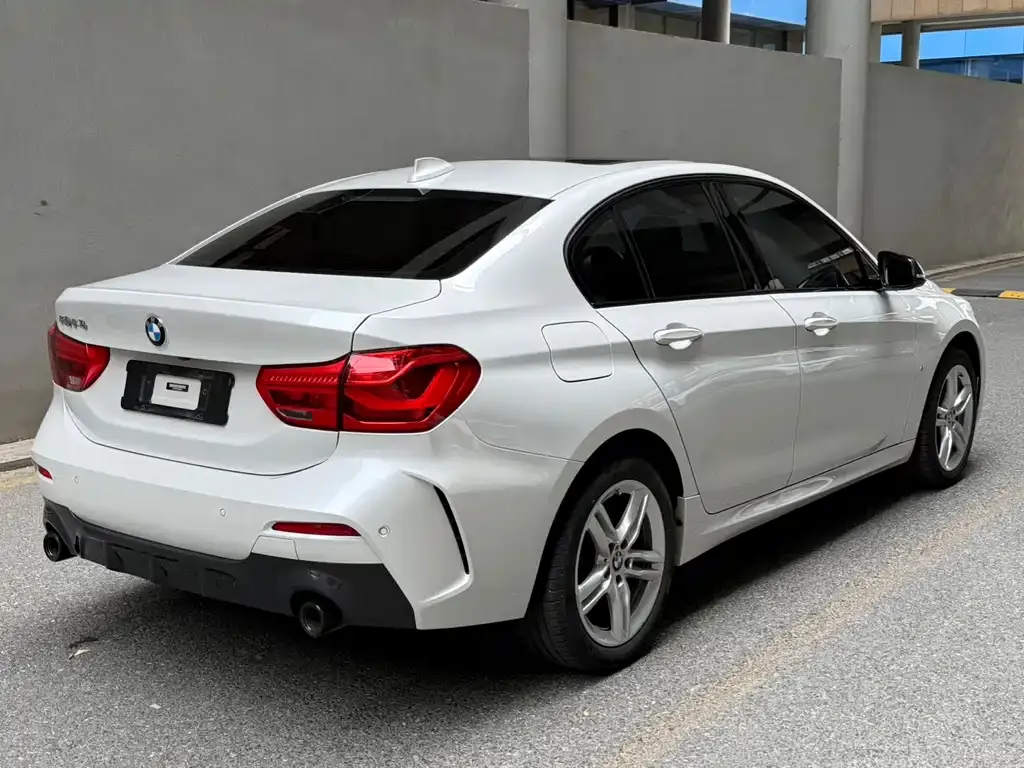 BMW 1 Series — фото 6